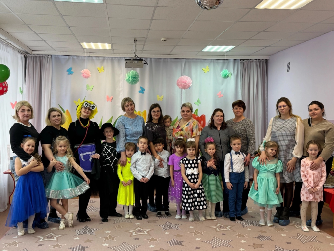 Утренники « 8 марта» Утренники « 8 марта».